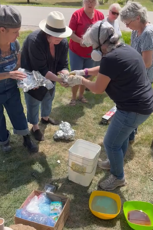 Saggar Firing Technique Donn Zver School of Pottery